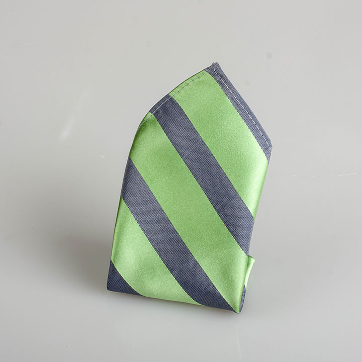 Chairman Style Hardy Green hedvábný kapesníček s proužkem